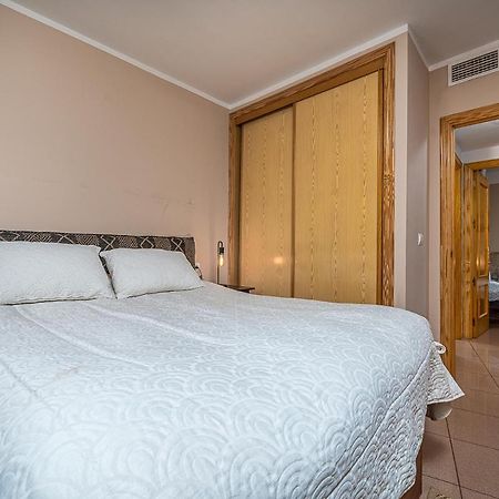 Rubarsal 1E Menyber Nerja Exterior foto